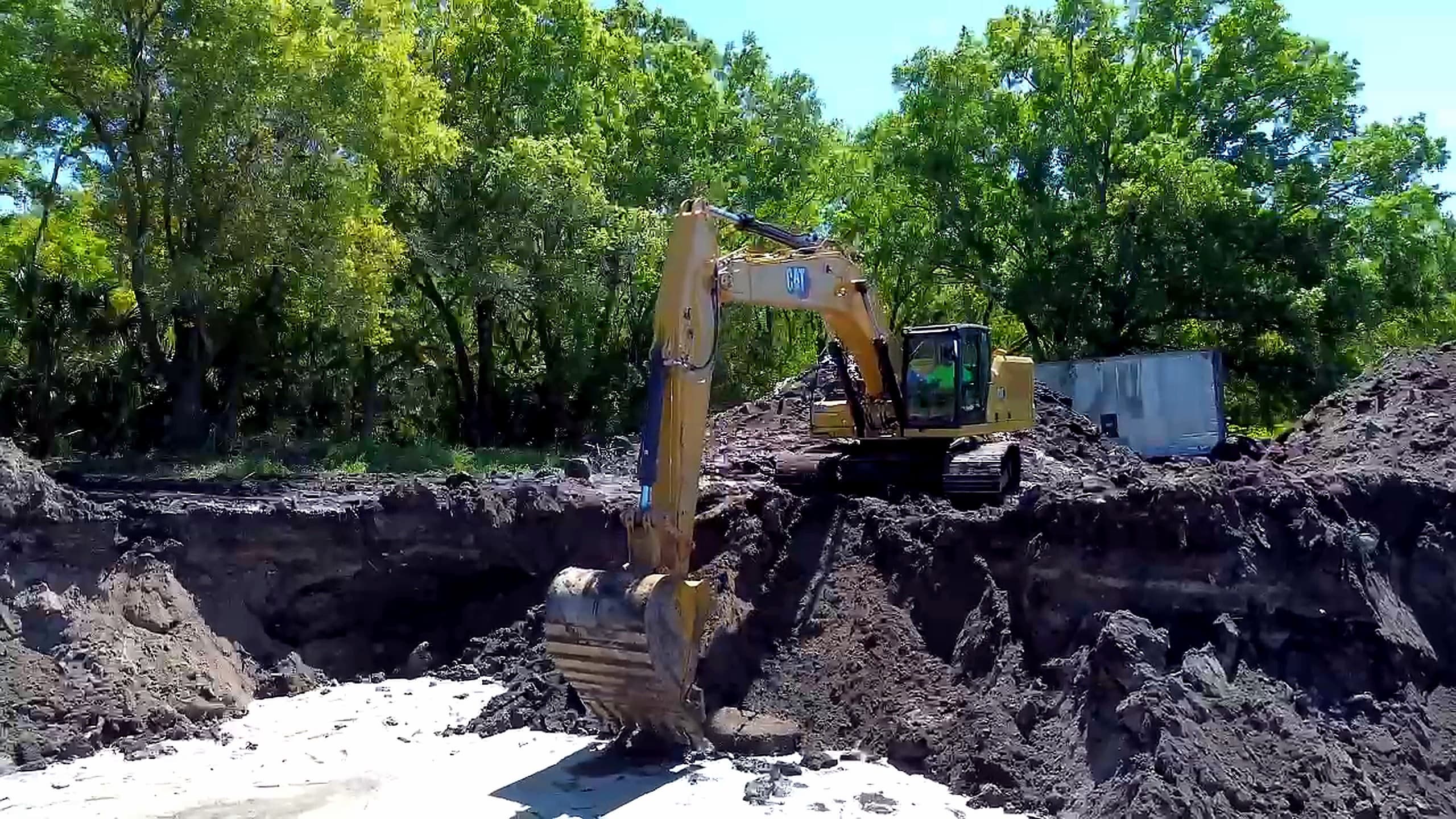 Commercial site grading project in Pinellas County, Florida